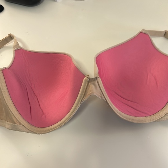 PINK Victoria's Secret Padded Underwire Bra Size Small - Picture 7 of 7